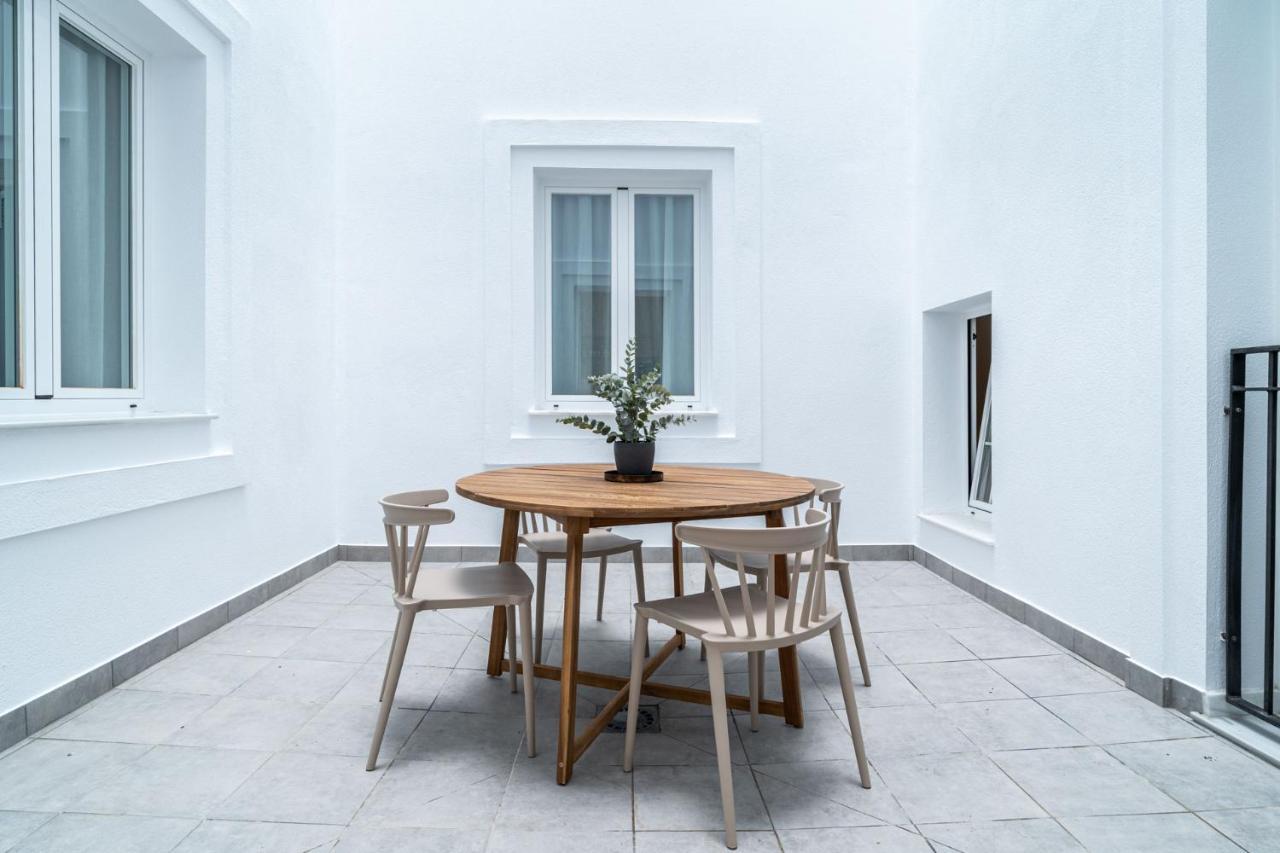 Limehome Sevilla Calle Granada Esterno foto